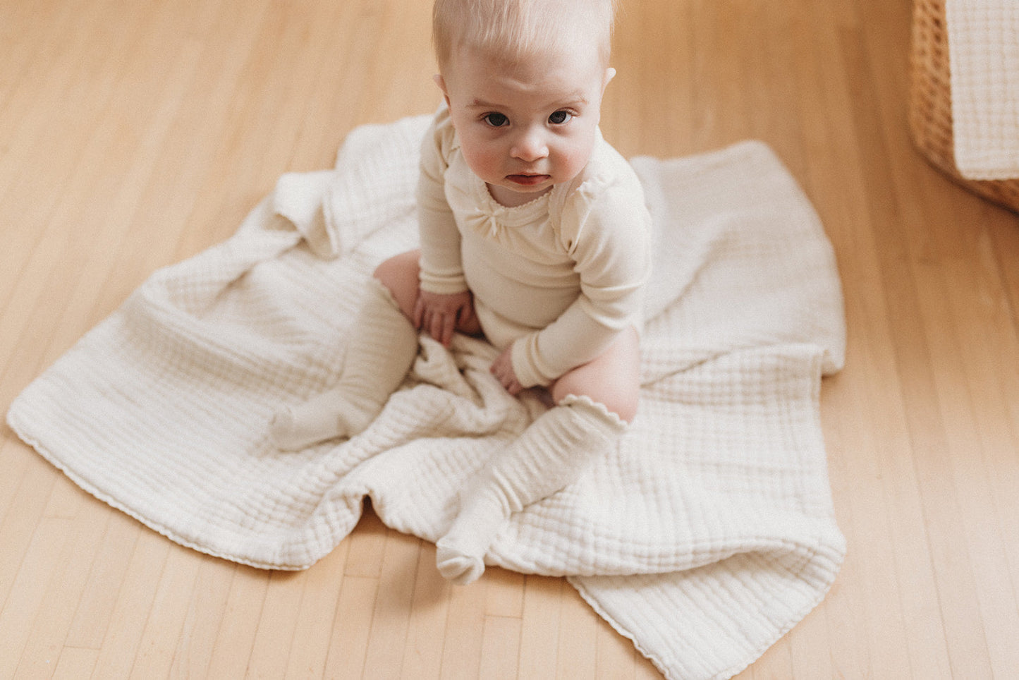 long sleeve pouf onesie, milk