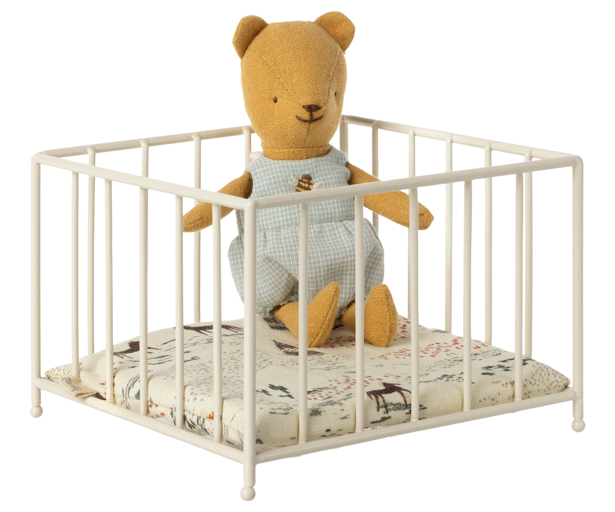 Playpen, Micro