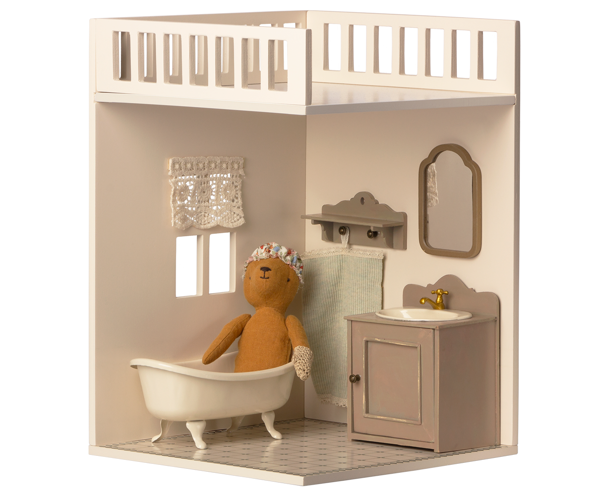 Dollhouse Bathroom, Miniature