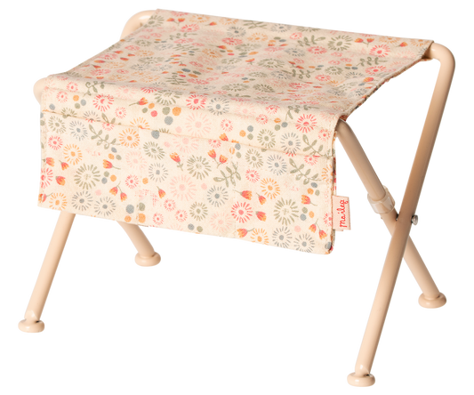 Nursery Table