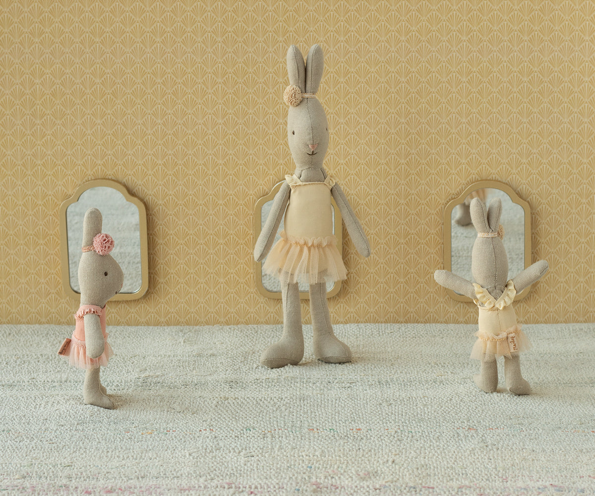 Rabbit size 1, Classic - Ballet suit and skirt cream