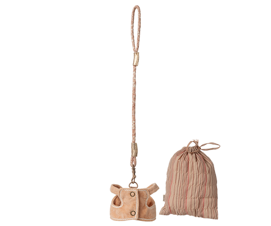 Sleeping bunny supply, Harness