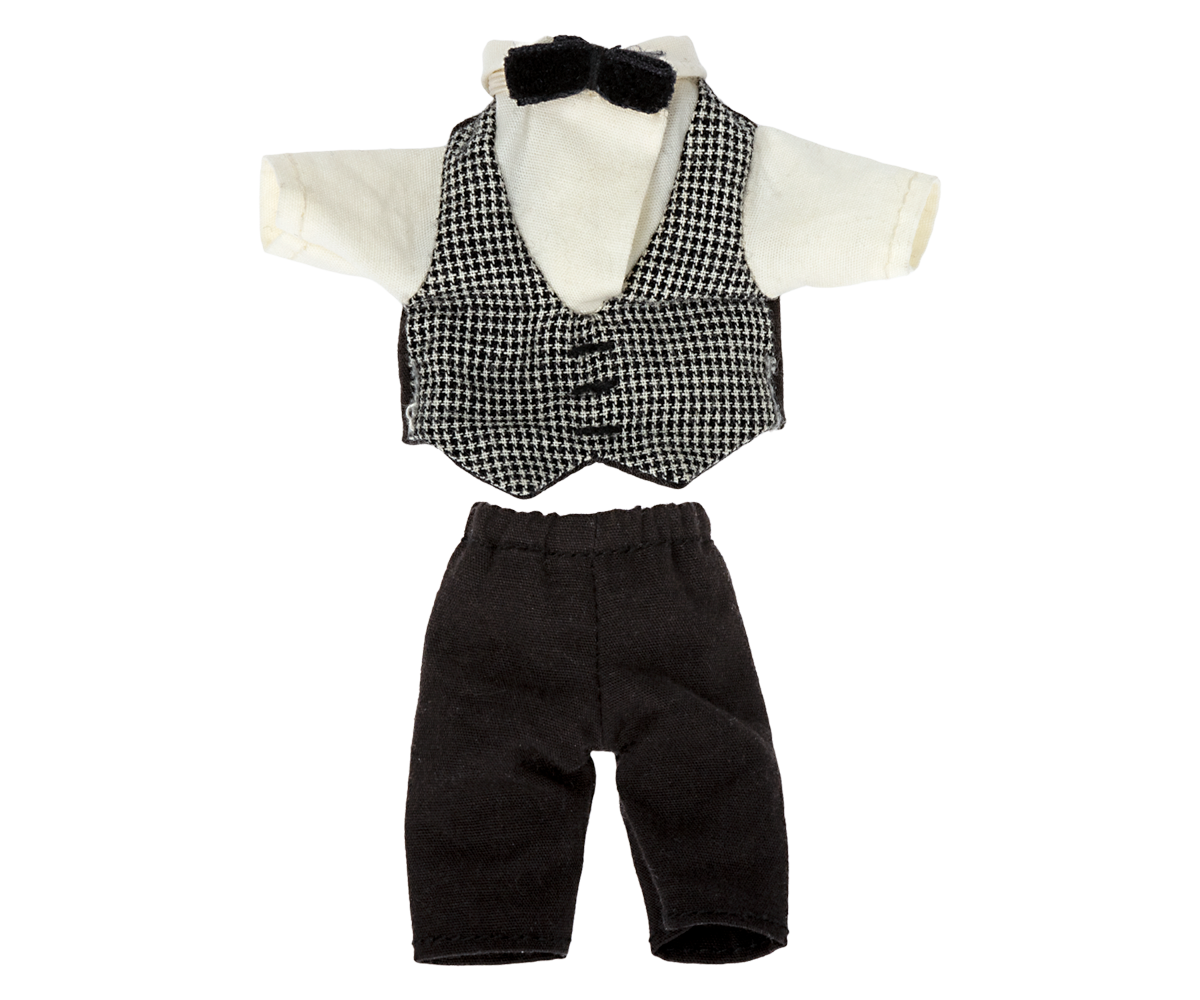 Waiter Mouse, Big Sister/Brother