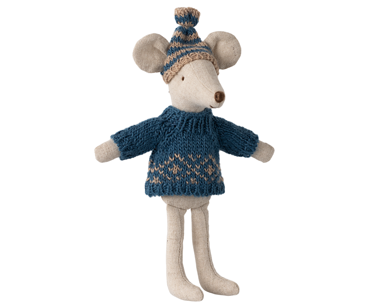 Knitted sweater and hat, Dad mouse