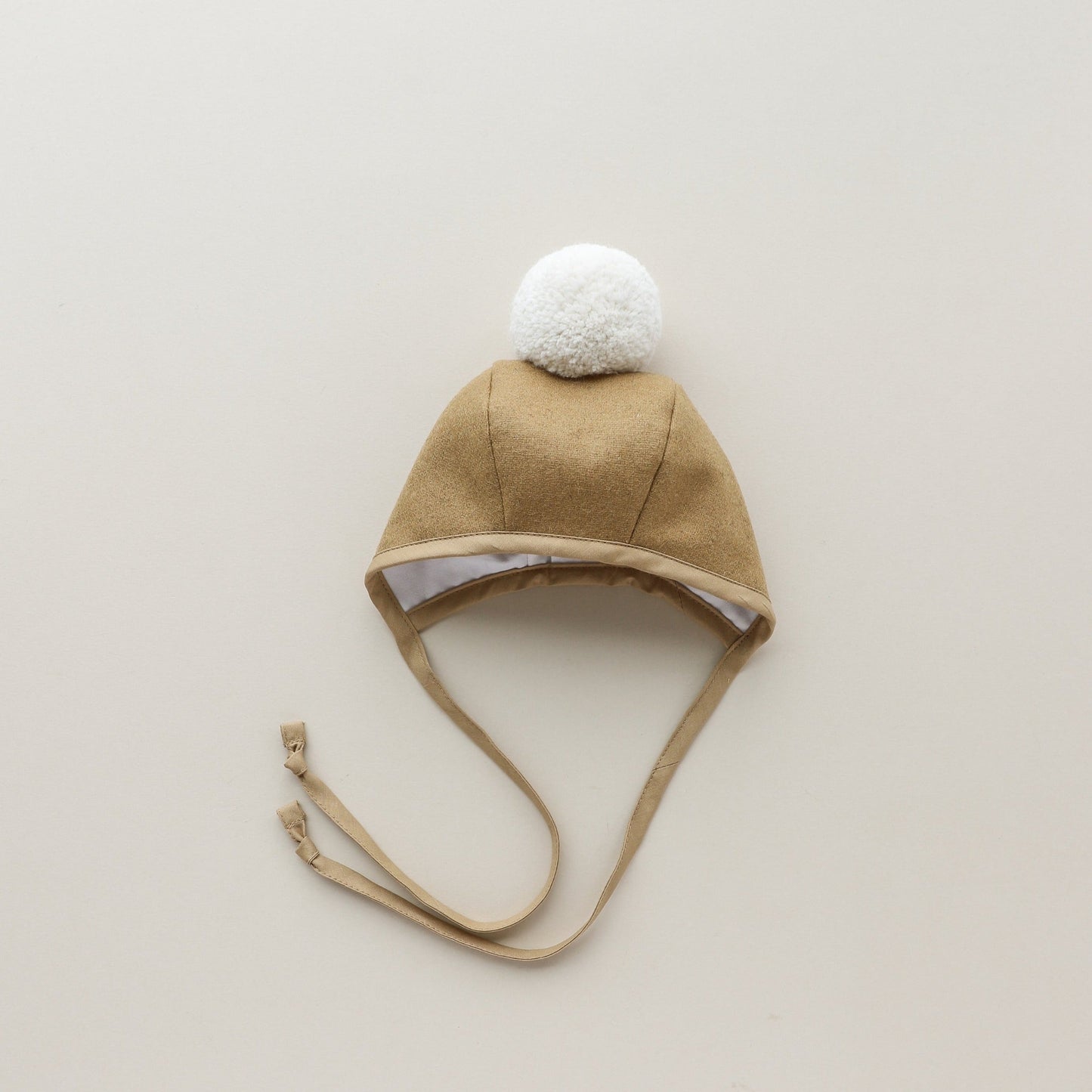 Camel Pom Bonnet Cotton-Lined